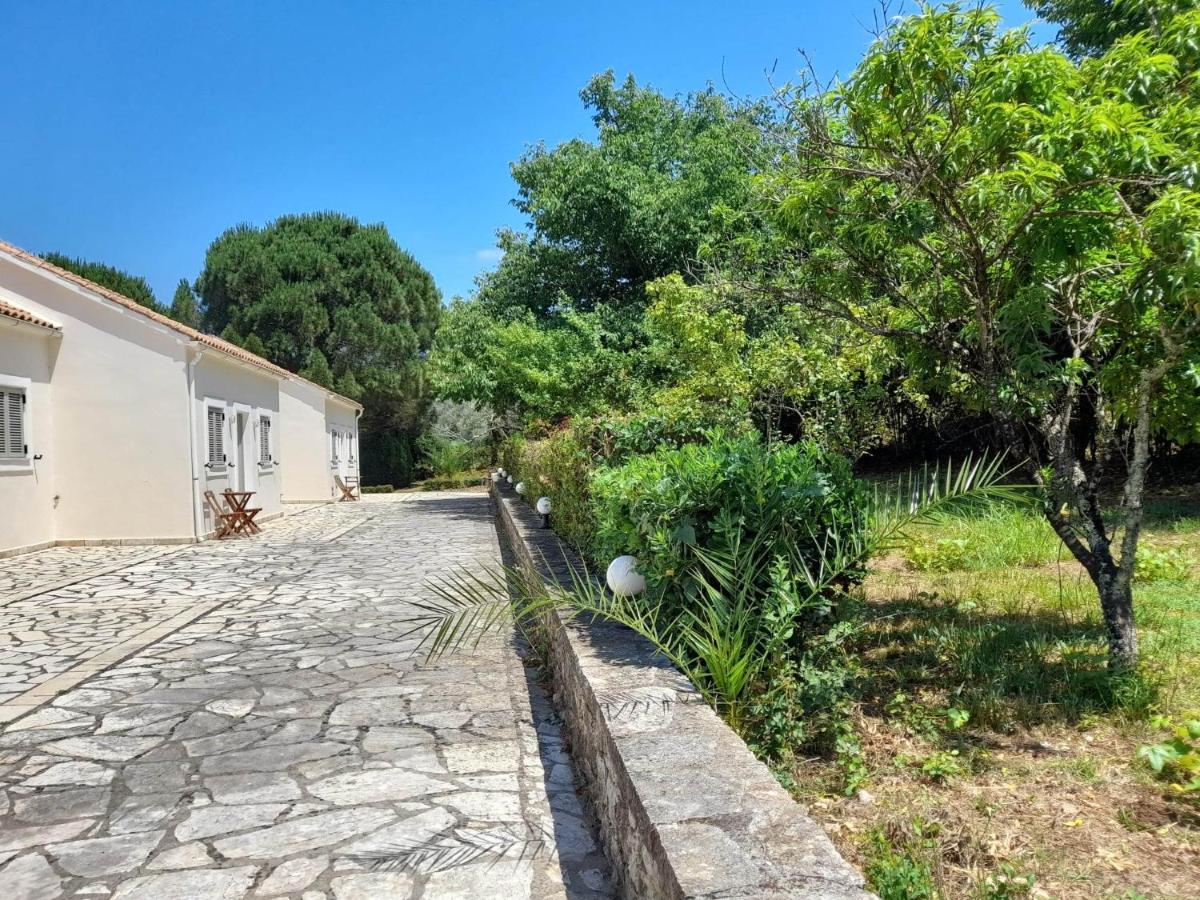 Lemontree Apartments Kassiopi Buitenkant foto