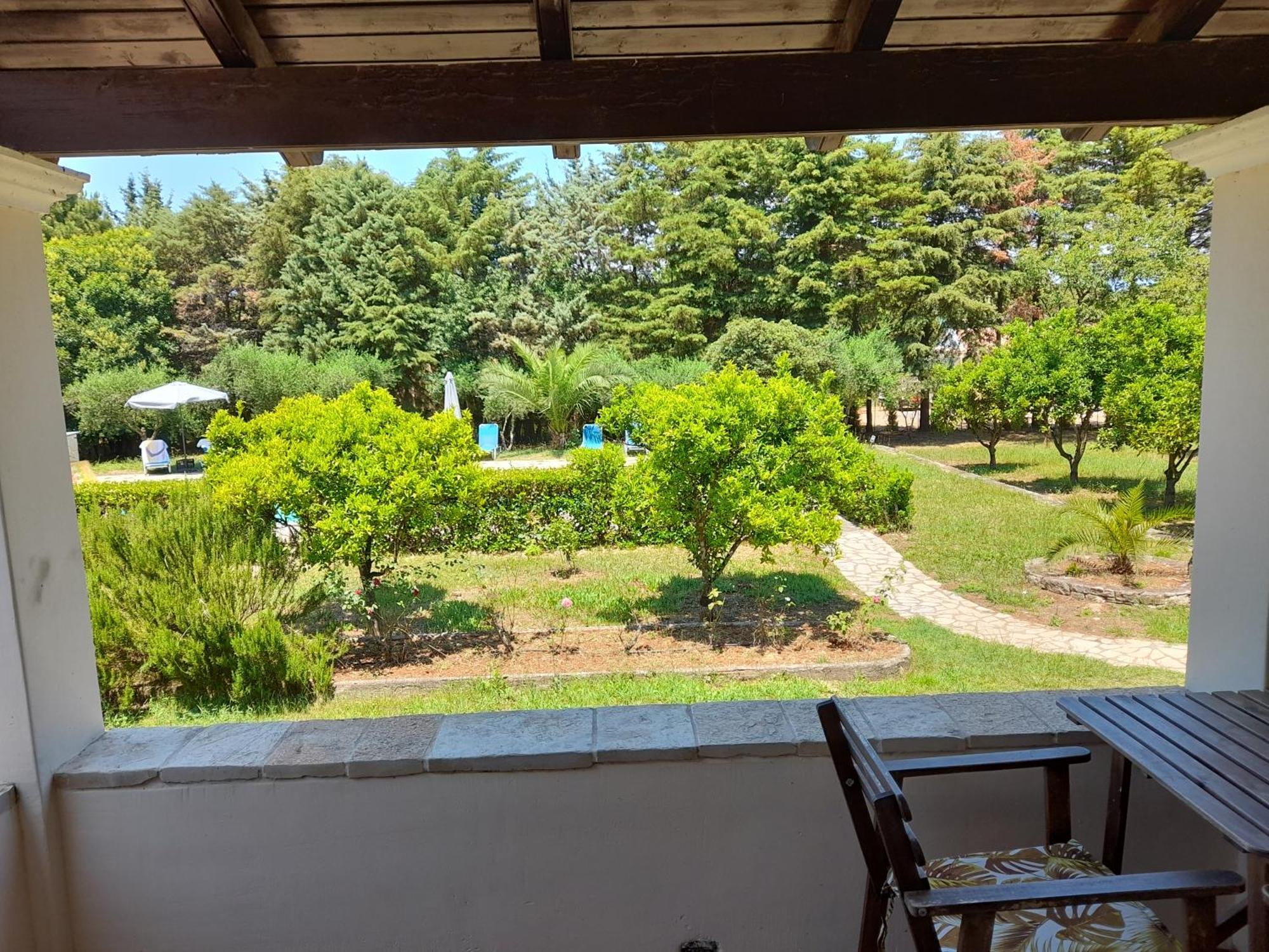 Lemontree Apartments Kassiopi Buitenkant foto